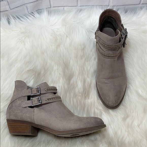 Carlos By Carlos Santana Laney Tan Booties Sz 7.5 - Picture 1 of 7